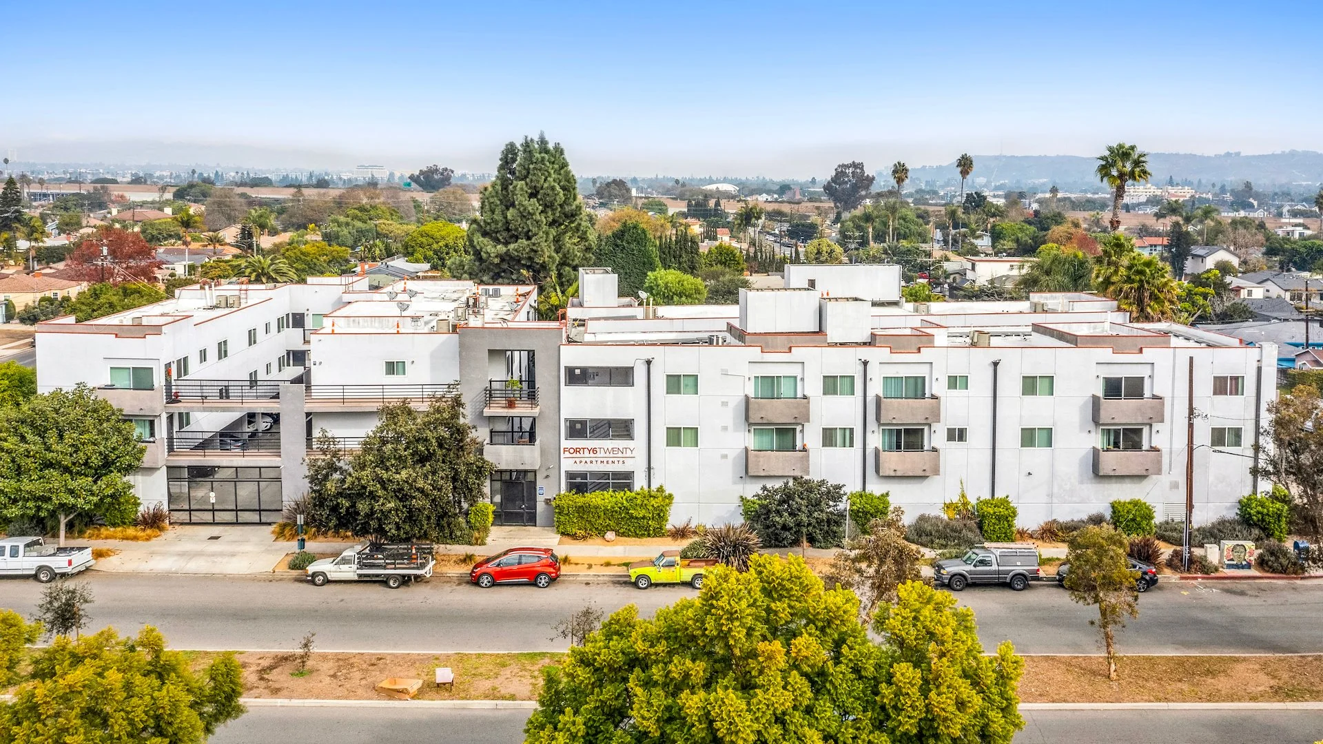 Forty6Twenty Apartments | 28 Units | Fully Renovated… — Sale in Los Angeles, CA, photo 1 of 3