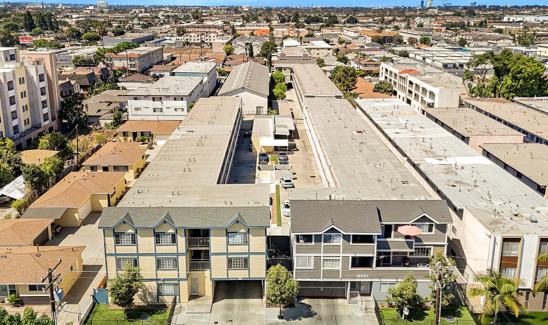 14037-14103 Cerise Ave — Sale in Hawthorne, CA, photo 4 of 6