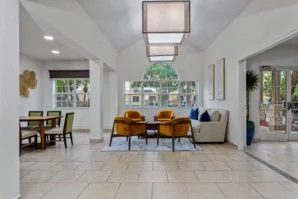 Baymont By Wyndham I Drive — Sale in Orlando, FL, photo 7 of 7
