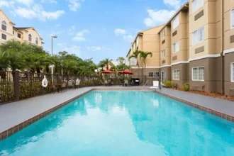 Baymont By Wyndham I Drive — Sale in Orlando, FL, photo 5 of 7