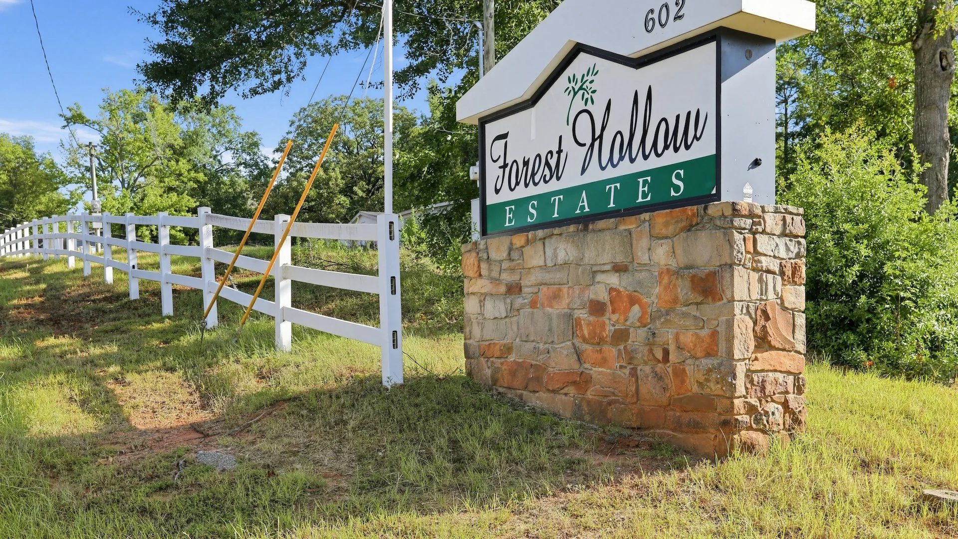 Forest Hollow Estates — Sale in Whitehouse, TX, photo 2 of 2