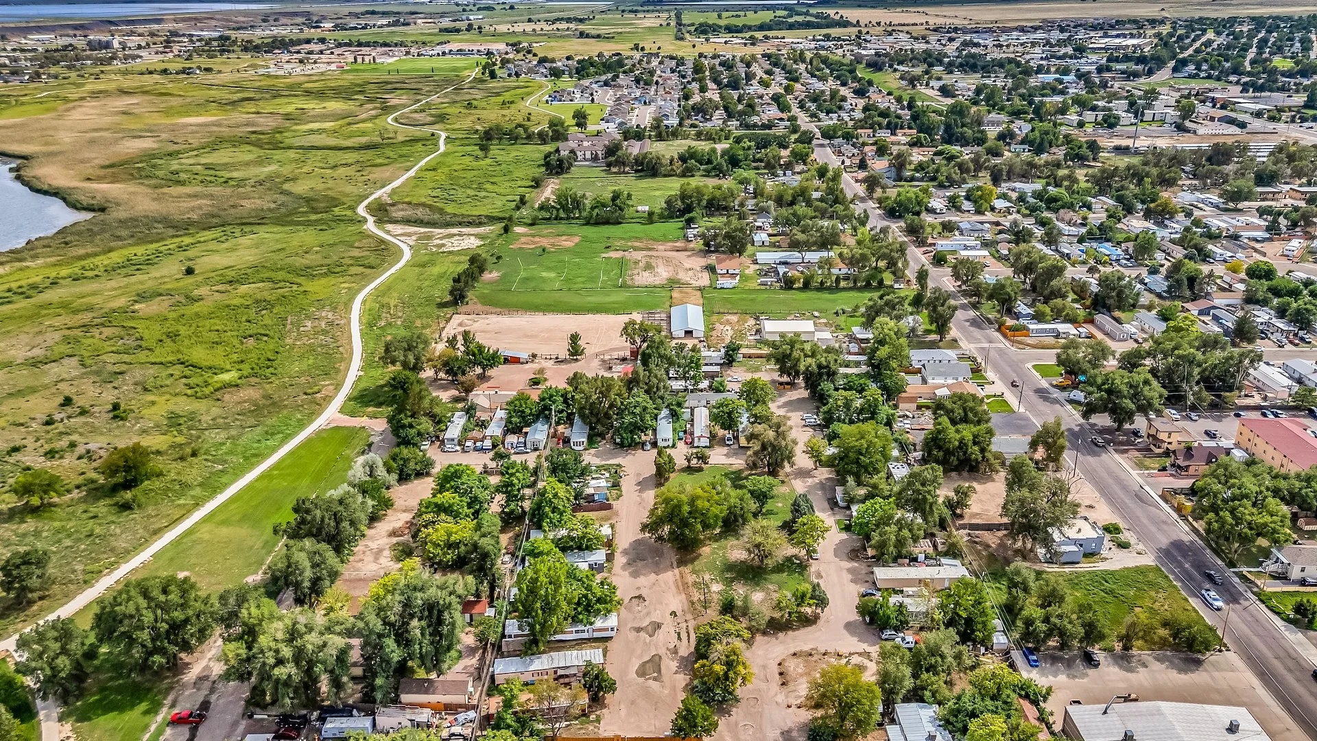 Minnequa Lake Mobile Home Park — Sale in Pueblo, CO, photo 2 of 8