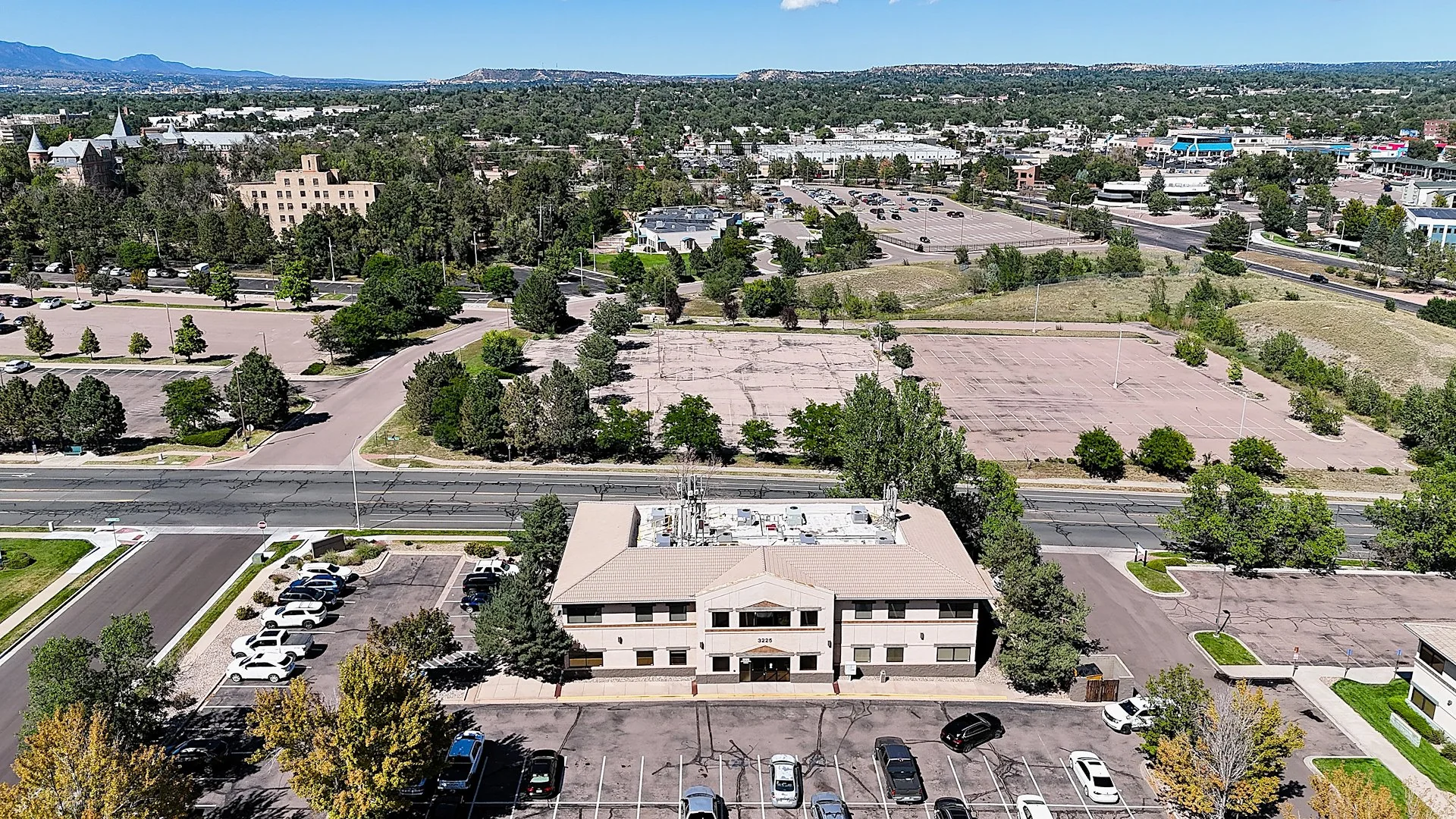 International Circle Medical Building, Colorado… — Sale in Colorado Springs, CO, photo 2 of 8