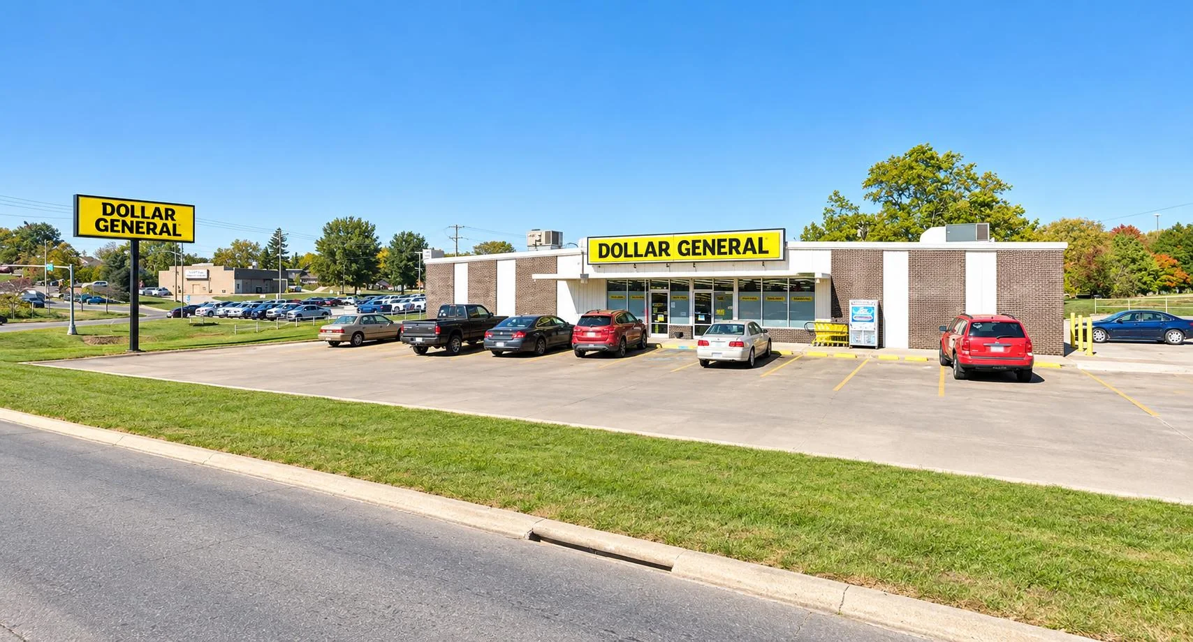 Dollar General — Sale in Creston, IA, photo 2 of 4