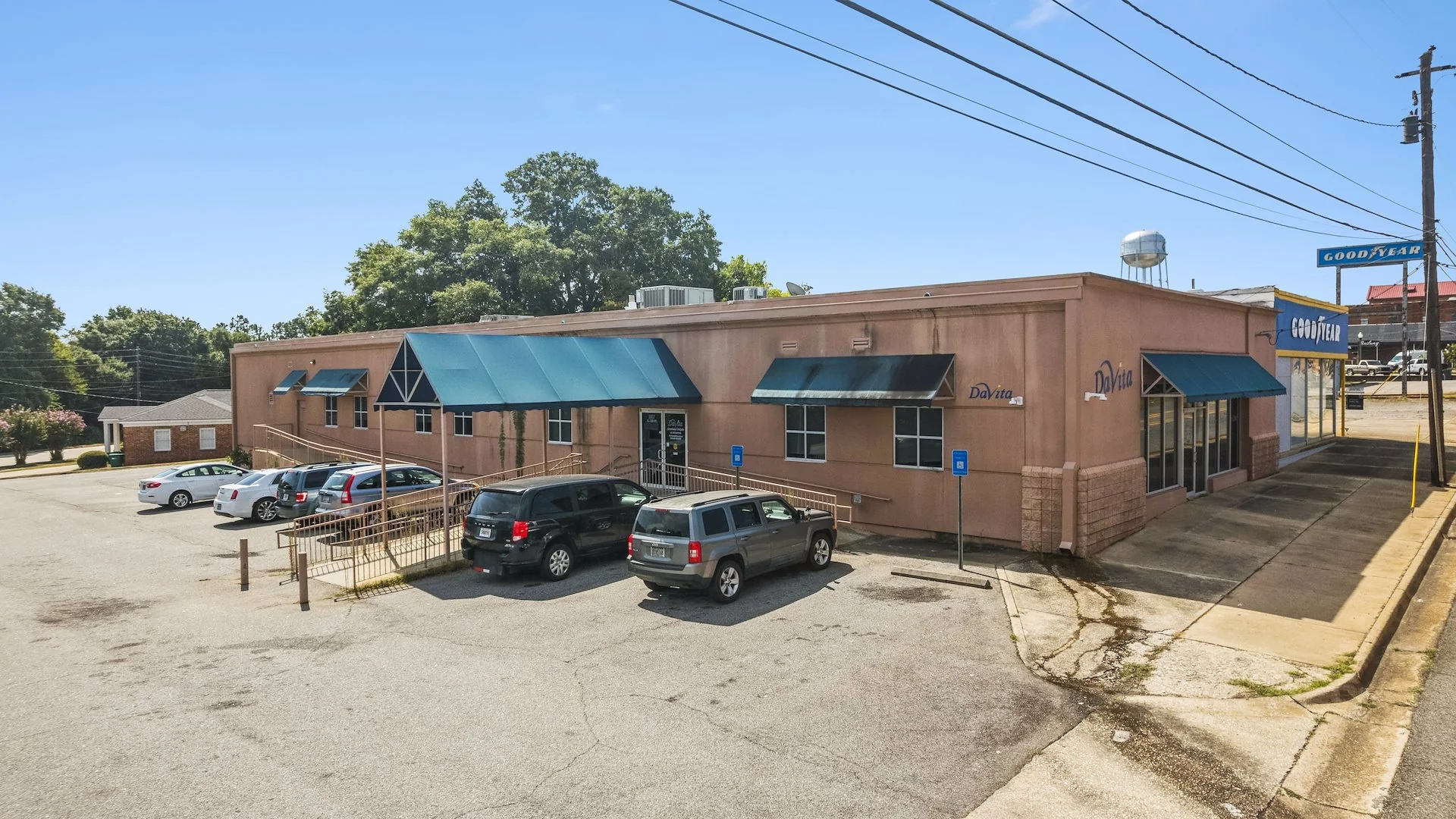 Davita Americus — Sale in Americus, GA, photo 1 of 4