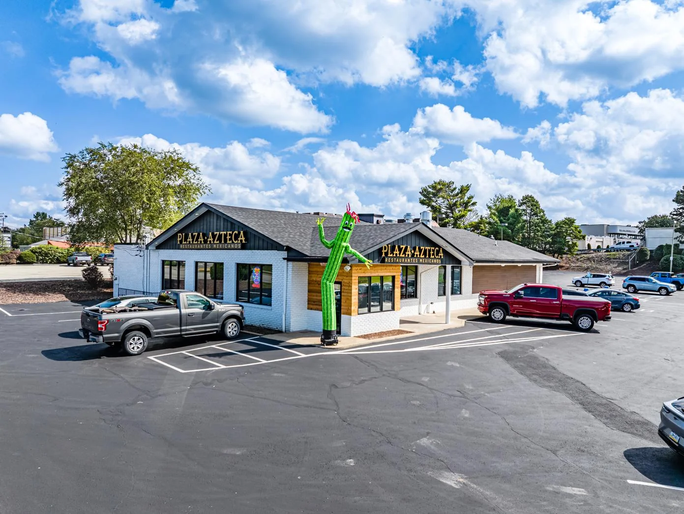 Plaza Azteca | 11+ Years Remaining on Absolute NNN… — Sale in Monroeville, PA, photo 1 of 3