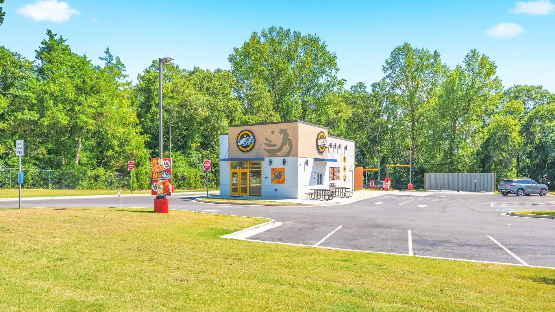 Church's Chicken — Sale in Hartwell, GA, photo 3 of 6