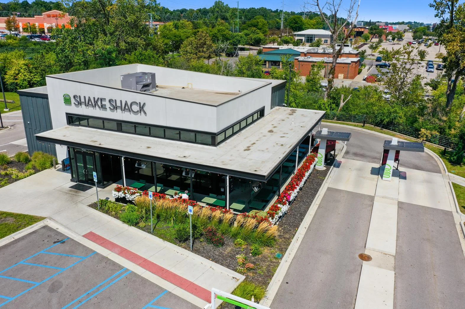 Shake Shack | Prime Retail Location — Sale in Livonia, MI, photo 2 of 3