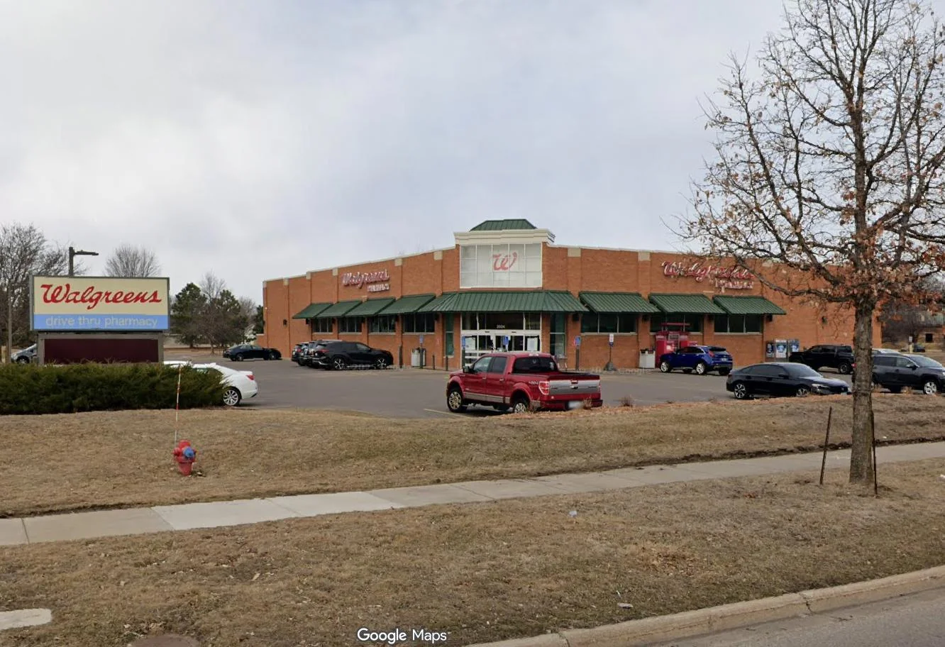 Walgreens — Sale in Brooklyn Park, MN, photo 1 of 2