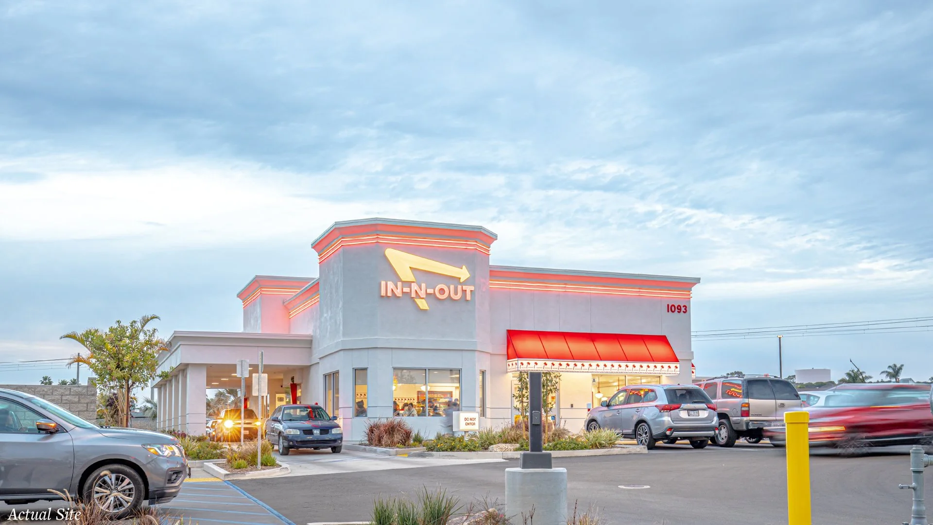 In-N-Out Burger in San Diego just off I-5 | 20 Year… — Sale in San Diego, CA, photo 3 of 8