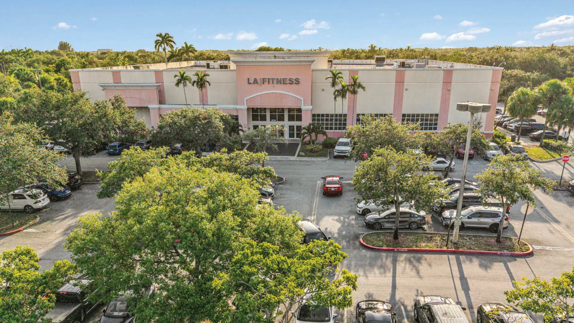 LA Fitness | Pembroke Pines FL | Absolute NNN Lease |… — Sale in Pembroke Pines, FL, photo 1 of 5
