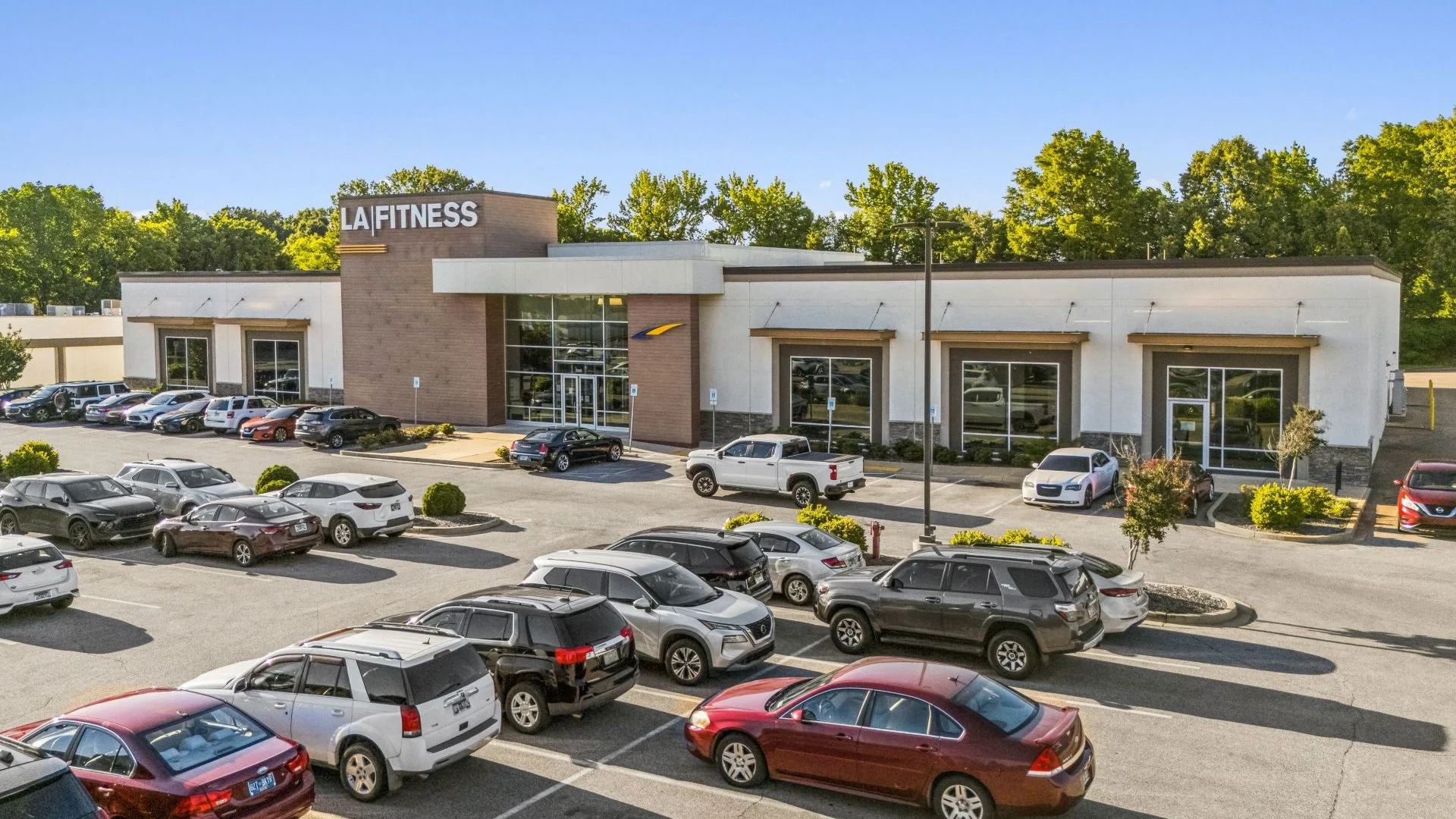 LA Fitness | Bartlett, TN — Sale in Bartlett, TN, photo 1 of 5