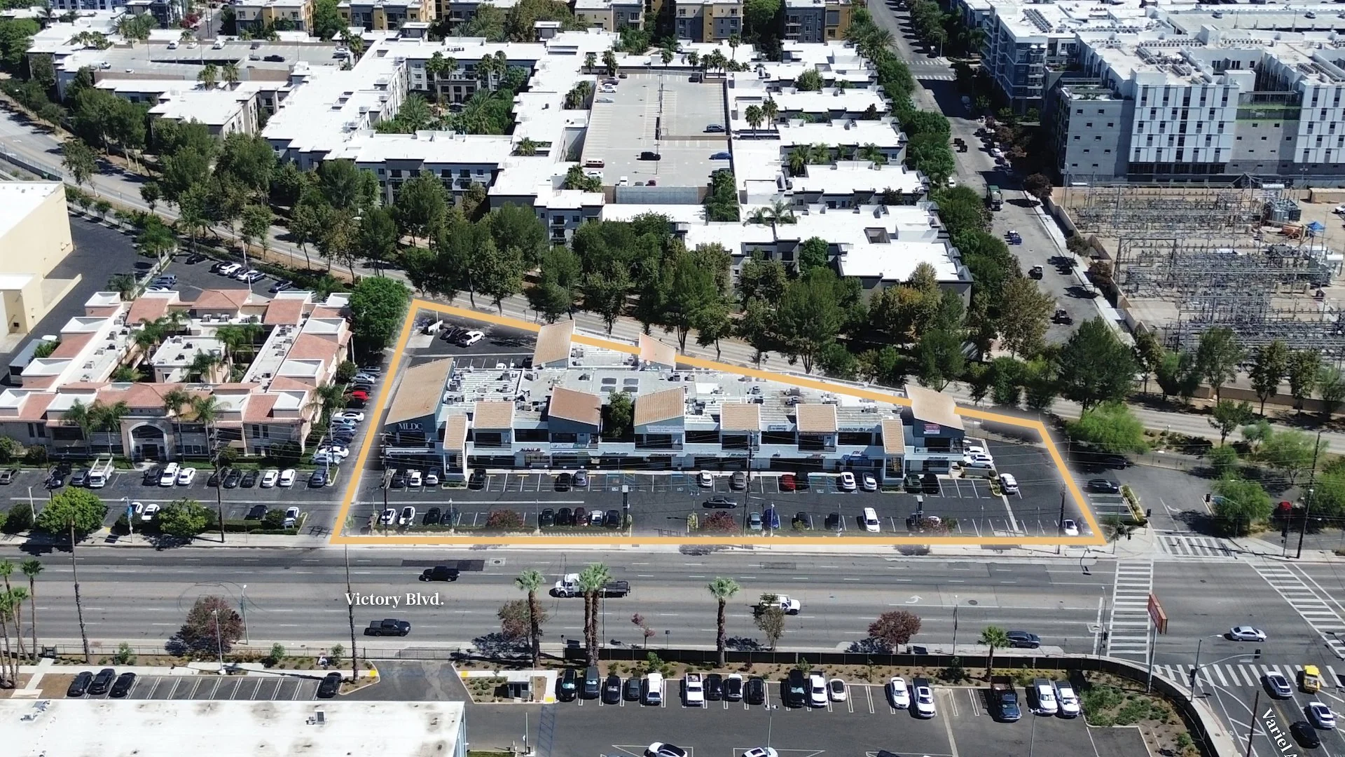 Warner Square — Sale in Canoga Park, CA, photo 5 of 8
