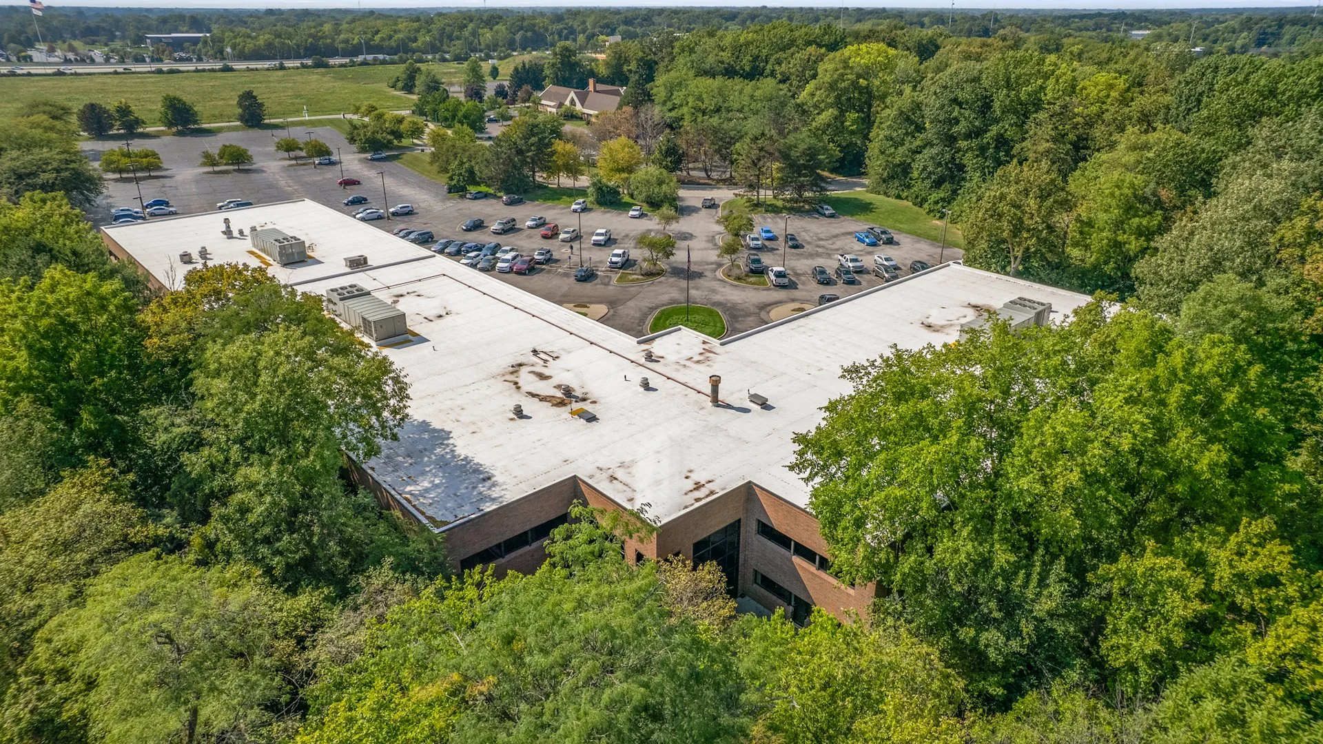 Auction - Arrowhead Office Park — Sale in Maumee, OH, photo 2 of 2