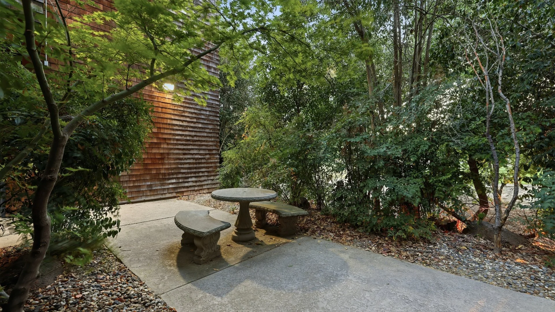 6700 Freeport Blvd — Sale in Sacramento, CA, photo 6 of 7