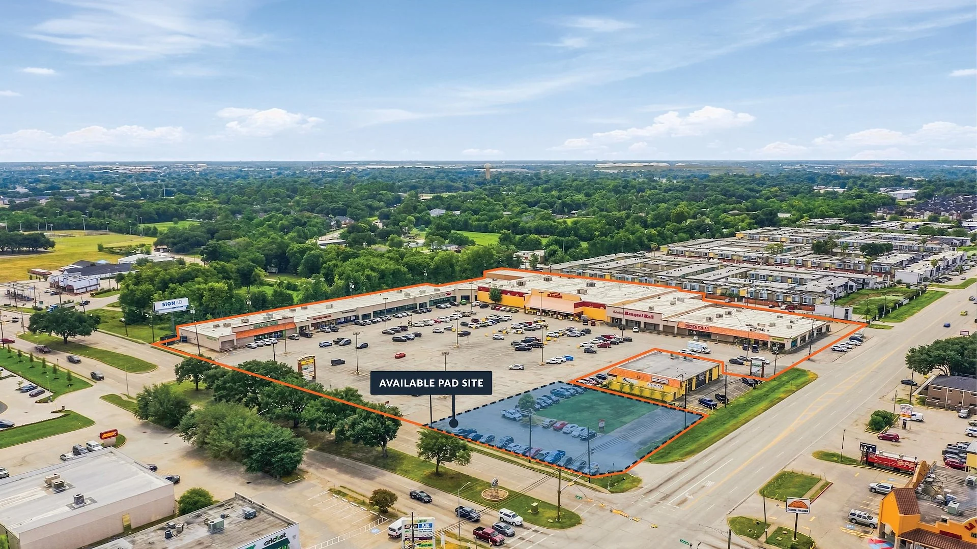 Fairmont Junction — Sale in Pasadena, TX, photo 1 of 7