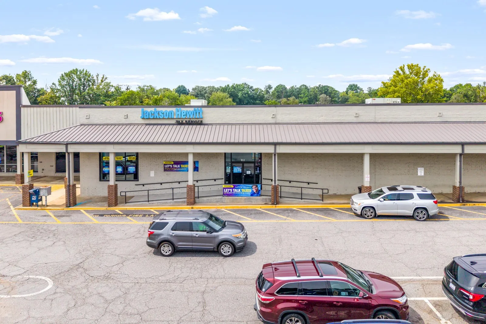 Auction - Charlotte CSA Retail Center | $518K NOI |… — Sale in Morganton, NC, photo 6 of 8
