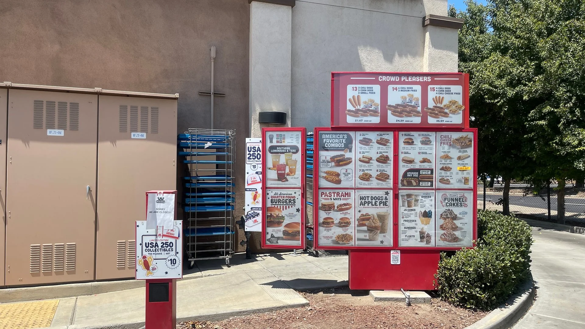 QSR Drive Thru - Previous Wienerschnitzel — Sale in Visalia, CA, photo 6 of 8