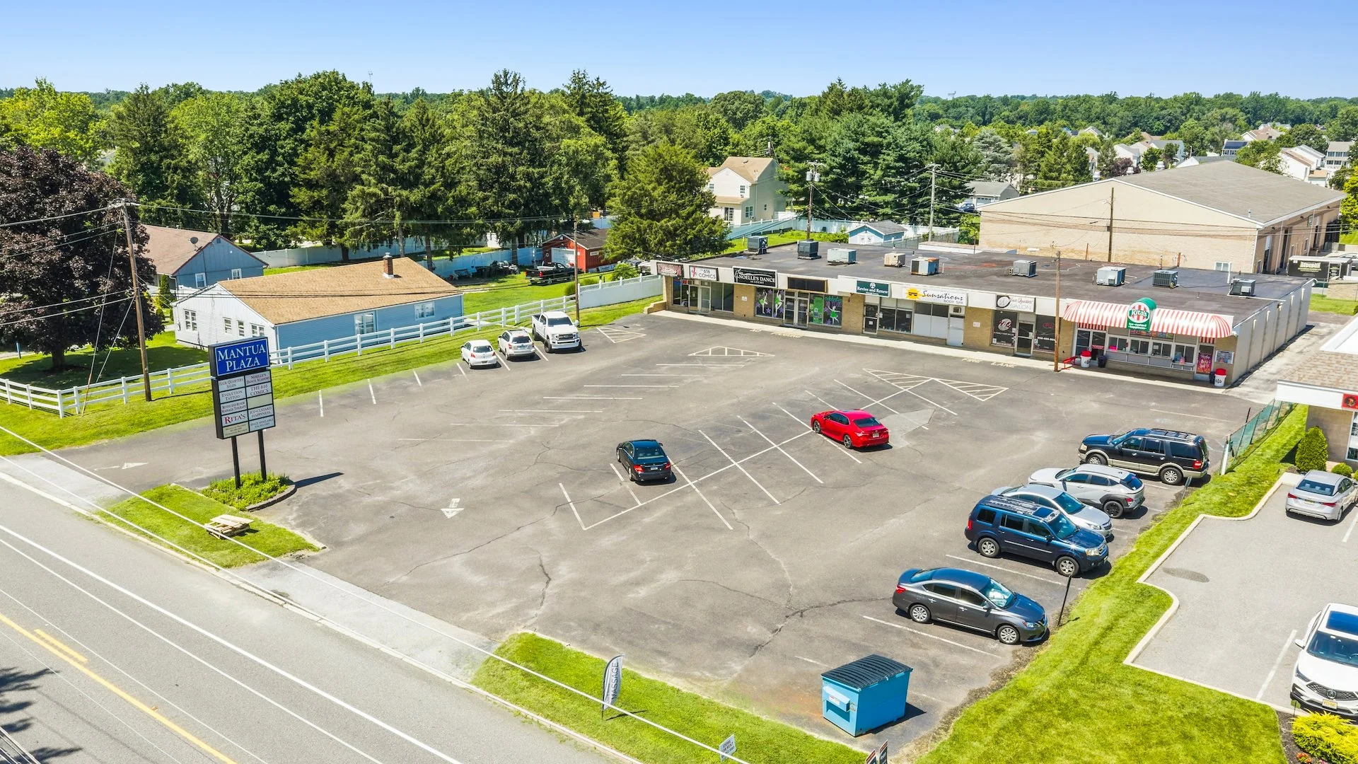 Mantua Plaza — Sale in Mantua Township, NJ, photo 2 of 3