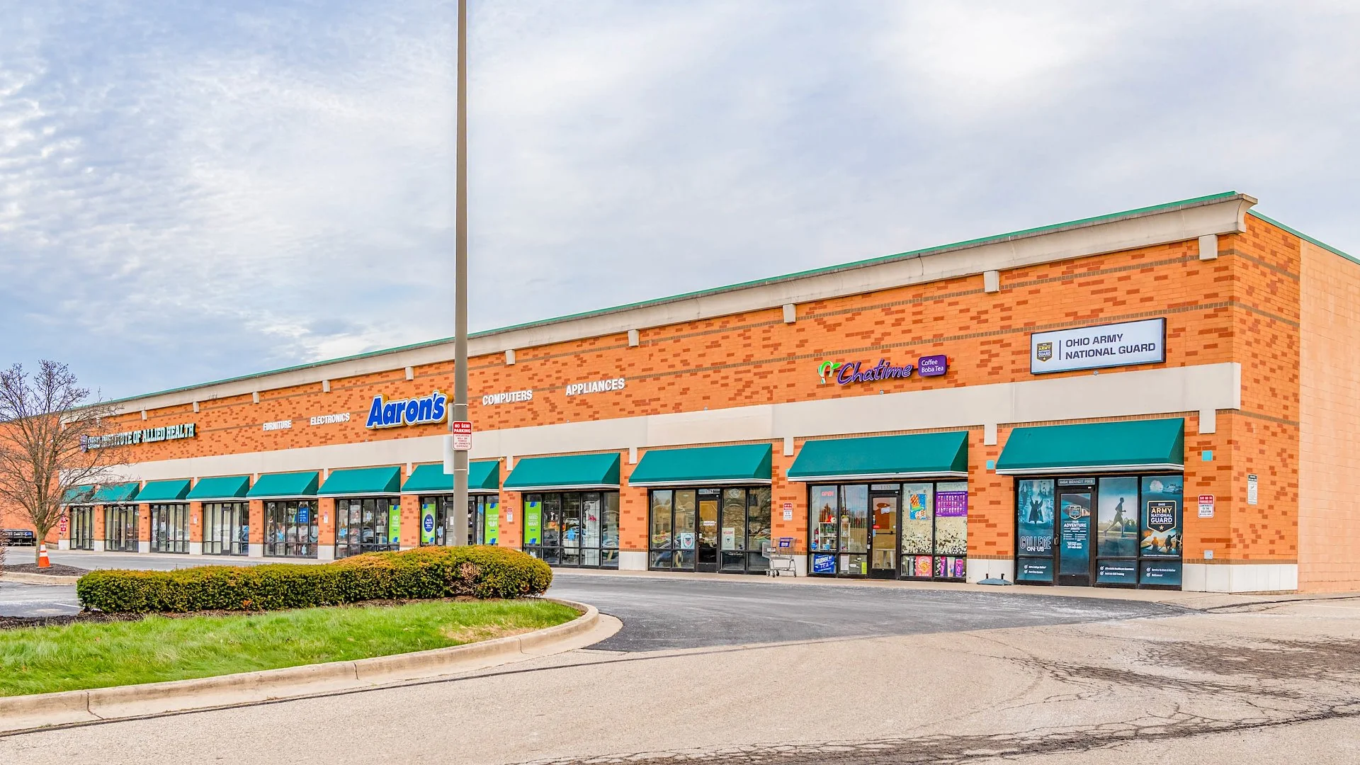 Brandt Pike Place — Sale in Dayton, OH, photo 1 of 1