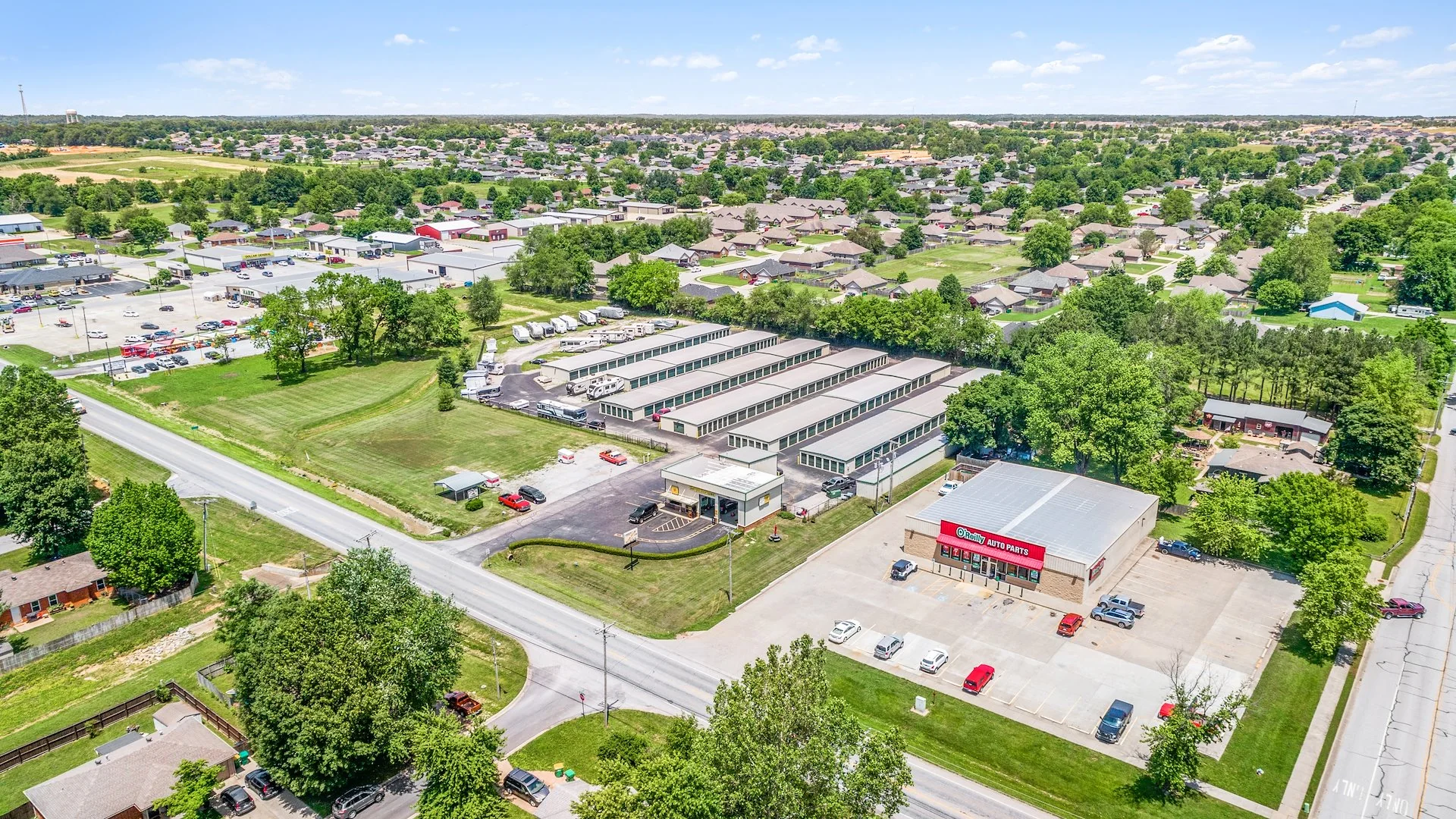 Premium Storage — Sale in Centerton, AR, photo 2 of 5