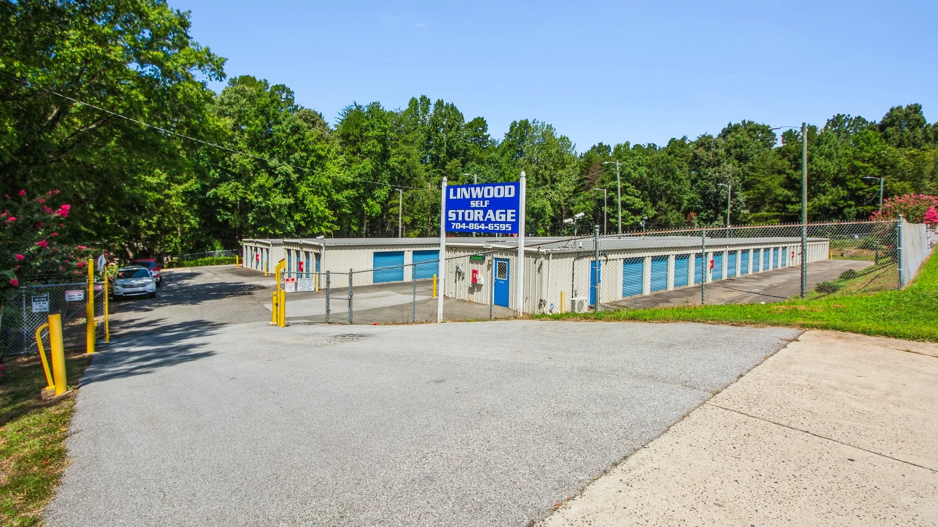 Linwood Self Storage — Sale in Gastonia, NC, photo 1 of 5