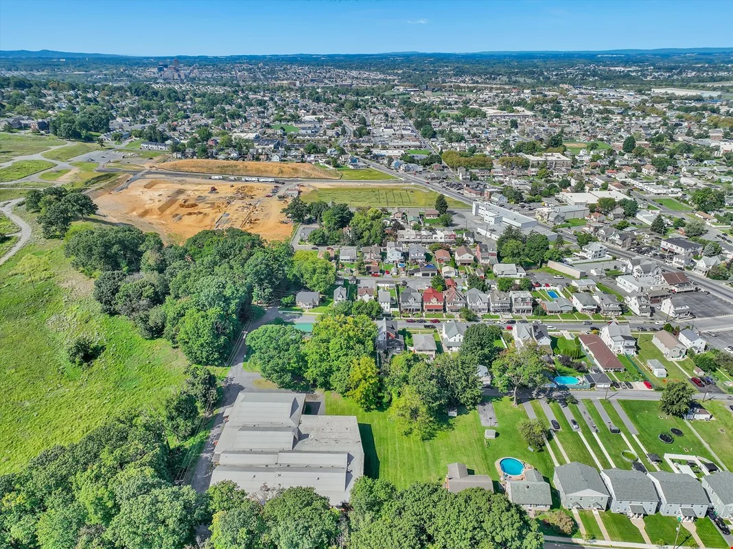 22,000 S/F | Zoned GX-C | Allentown — Sale in Allentown, PA, photo 4 of 8