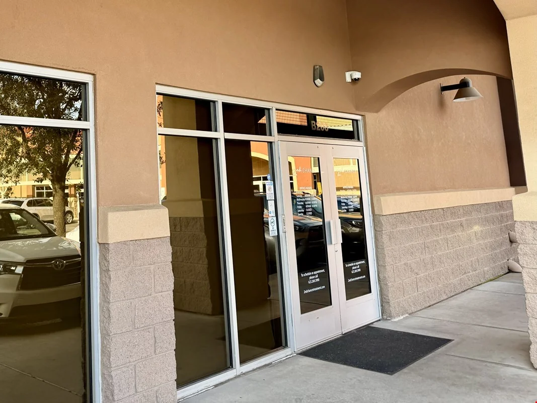 Fully Built out Professional office in Litchfield — Sale in Litchfield Park, AZ, photo 2 of 8