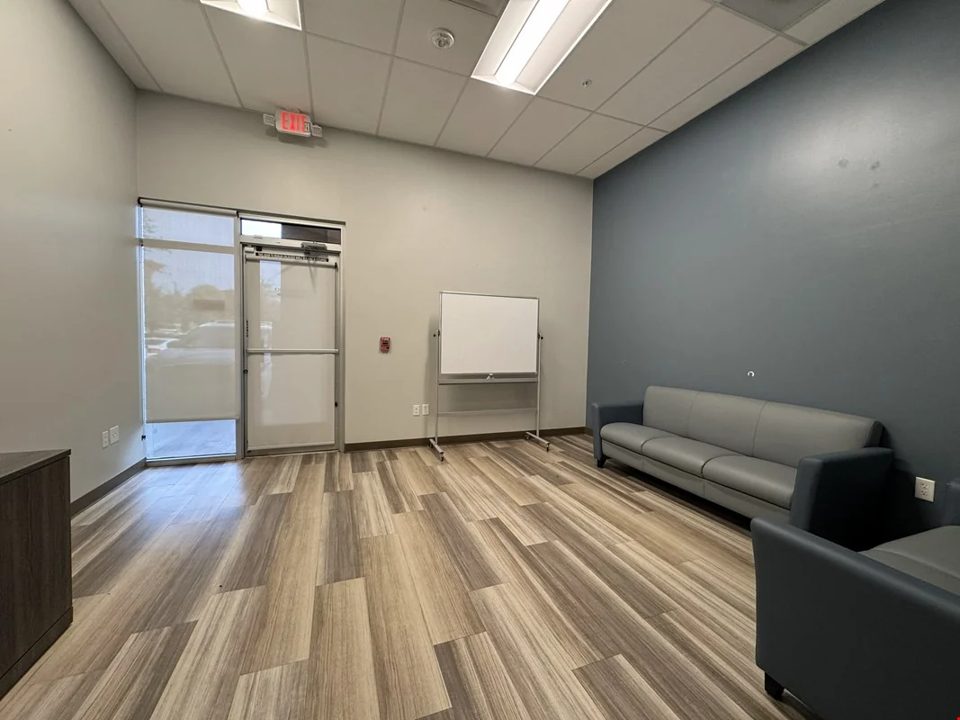 Fully Built out Professional office in Litchfield — Sale in Litchfield Park, AZ, photo 7 of 8