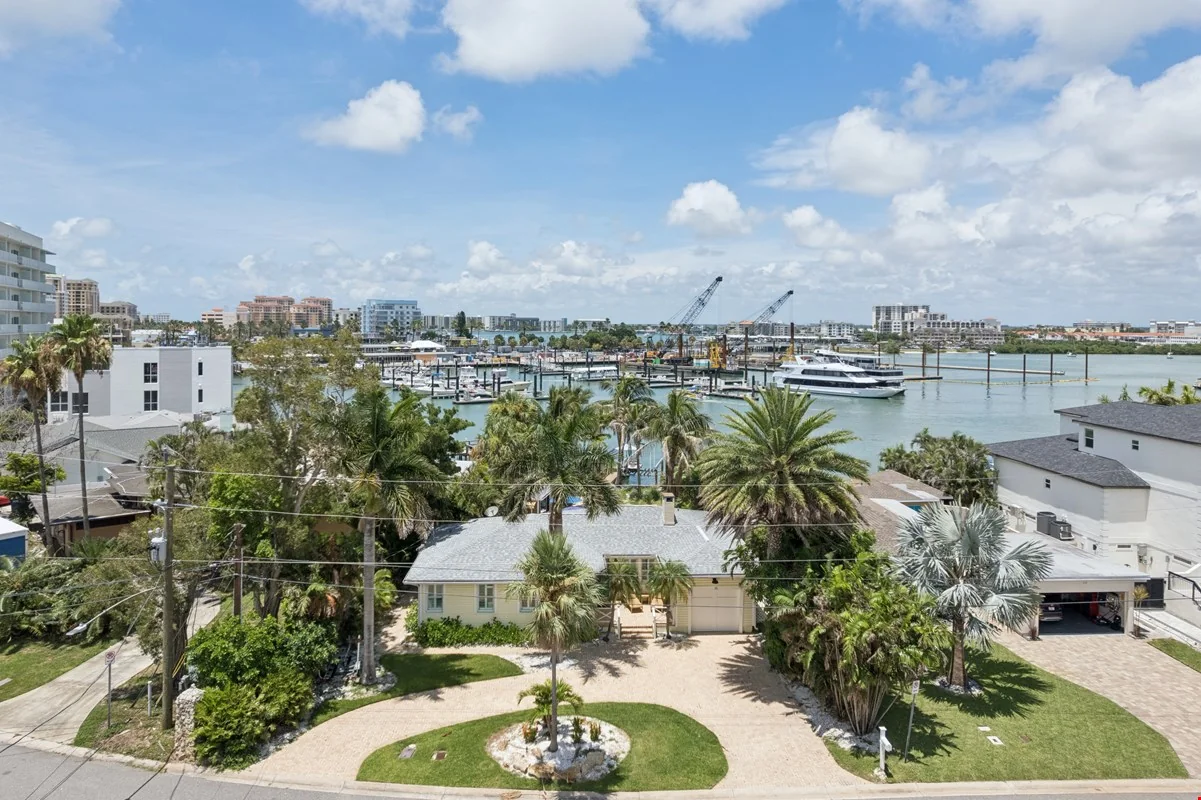 Airbnb - Clearwater Beach, FL — Sale in Clearwater, FL, photo 5 of 8