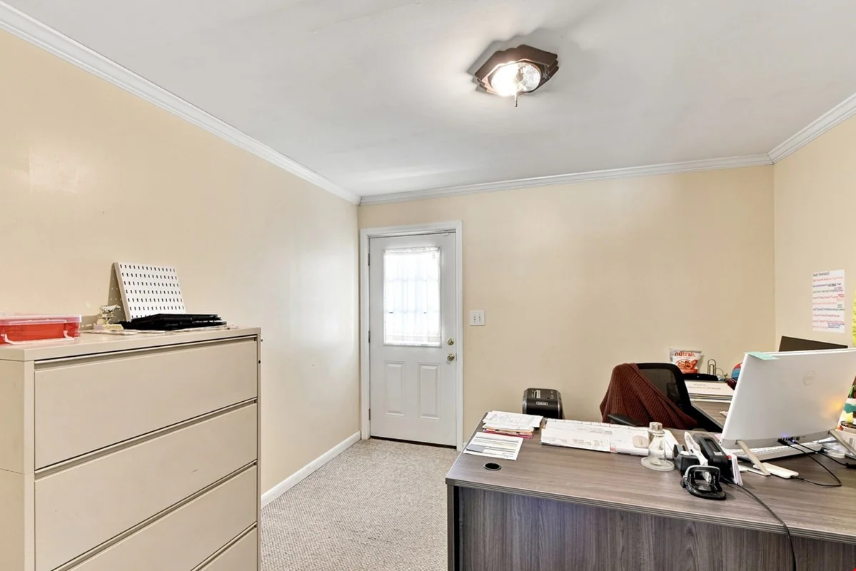 2164 North Road — Sale in Snellville, GA, photo 5 of 8