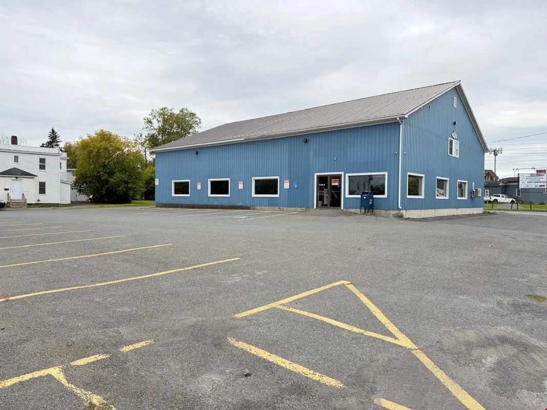 96 State Street Presque Isle, ME 04769 — Sale in Presque Isle, ME, photo 3 of 8