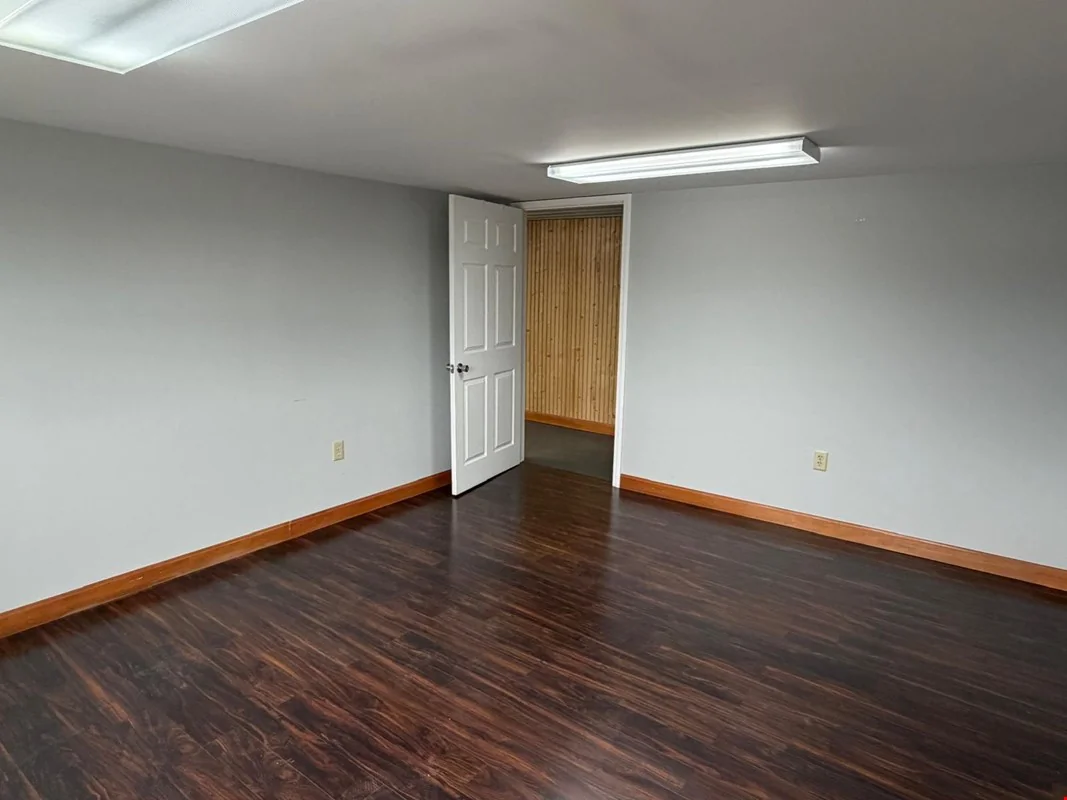 96 State Street Presque Isle, ME 04769 — Sale in Presque Isle, ME, photo 4 of 8