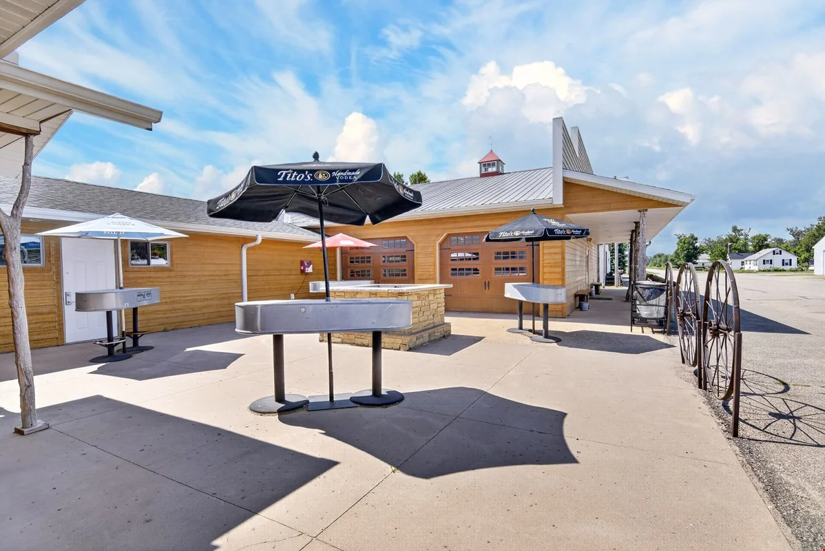 Established Bar, Grill & Event Venue | Business +… — Sale in Mcleod, ND, photo 5 of 8