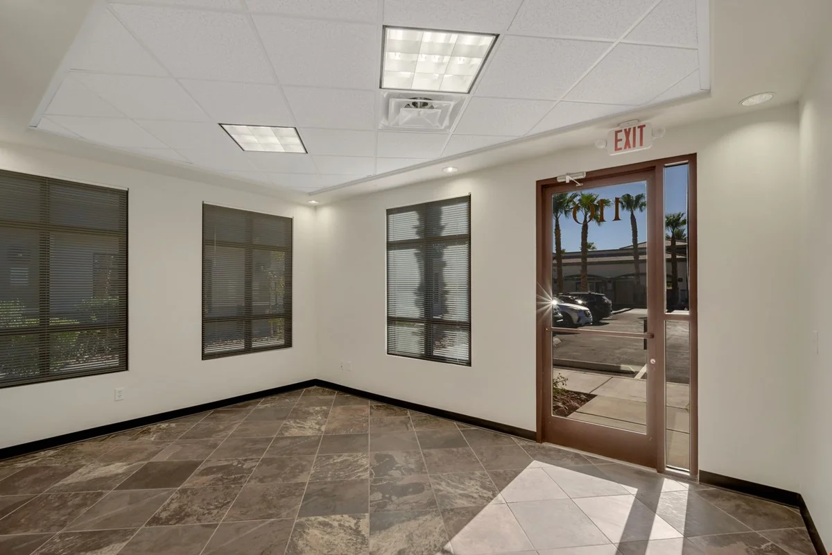 Rare-Small Office for Sale-Stand Alone 89123 — Sale in Las Vegas, NV, photo 6 of 8