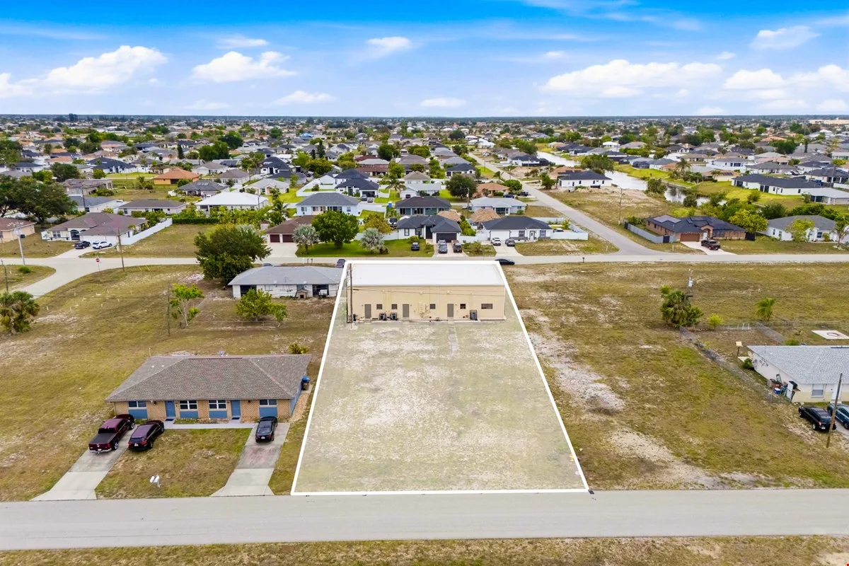 Prime Cape Coral Commercial Opportunity — Sale in Cape Coral, FL, photo 3 of 8