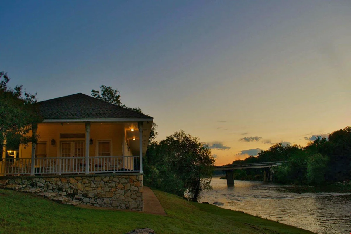 The Inn On The River — Sale in Glen Rose, TX, photo 8 of 8