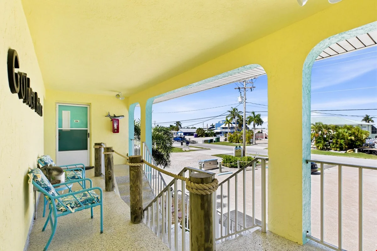 Golden Palms — Sale in Saint James City, FL, photo 6 of 8