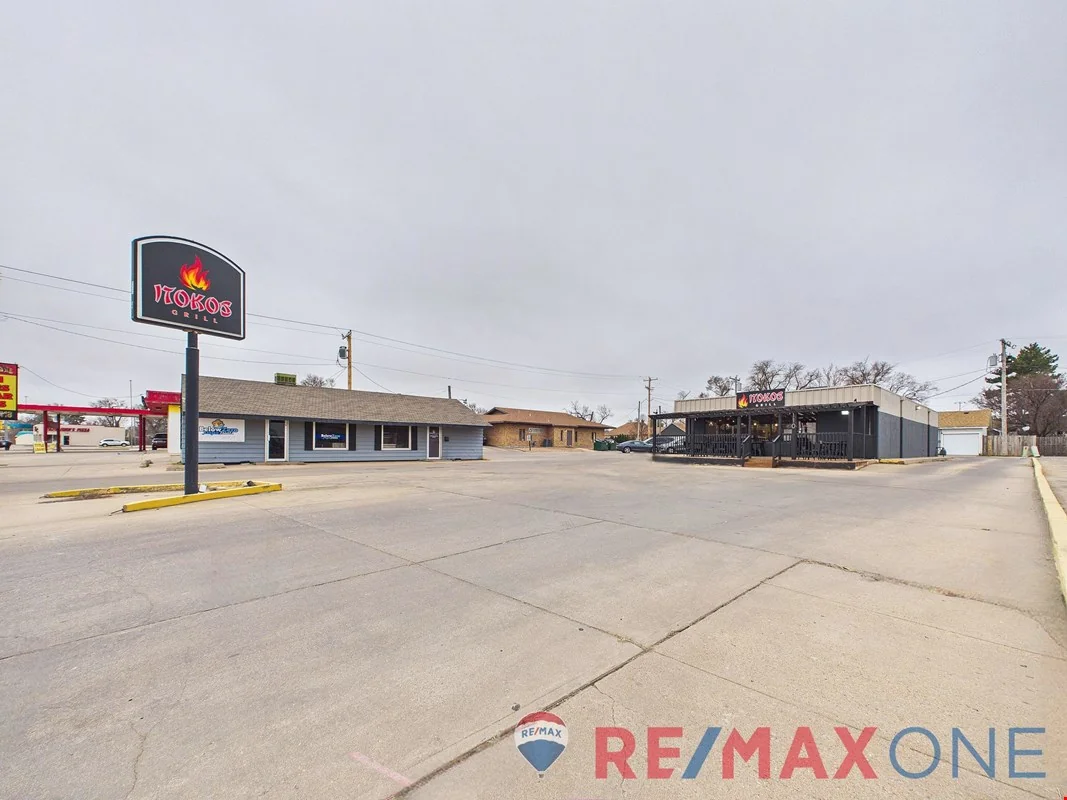 108 W Kansas Avenue, Garden City, KS 67846 — Sale in Garden City, KS, photo 4 of 8