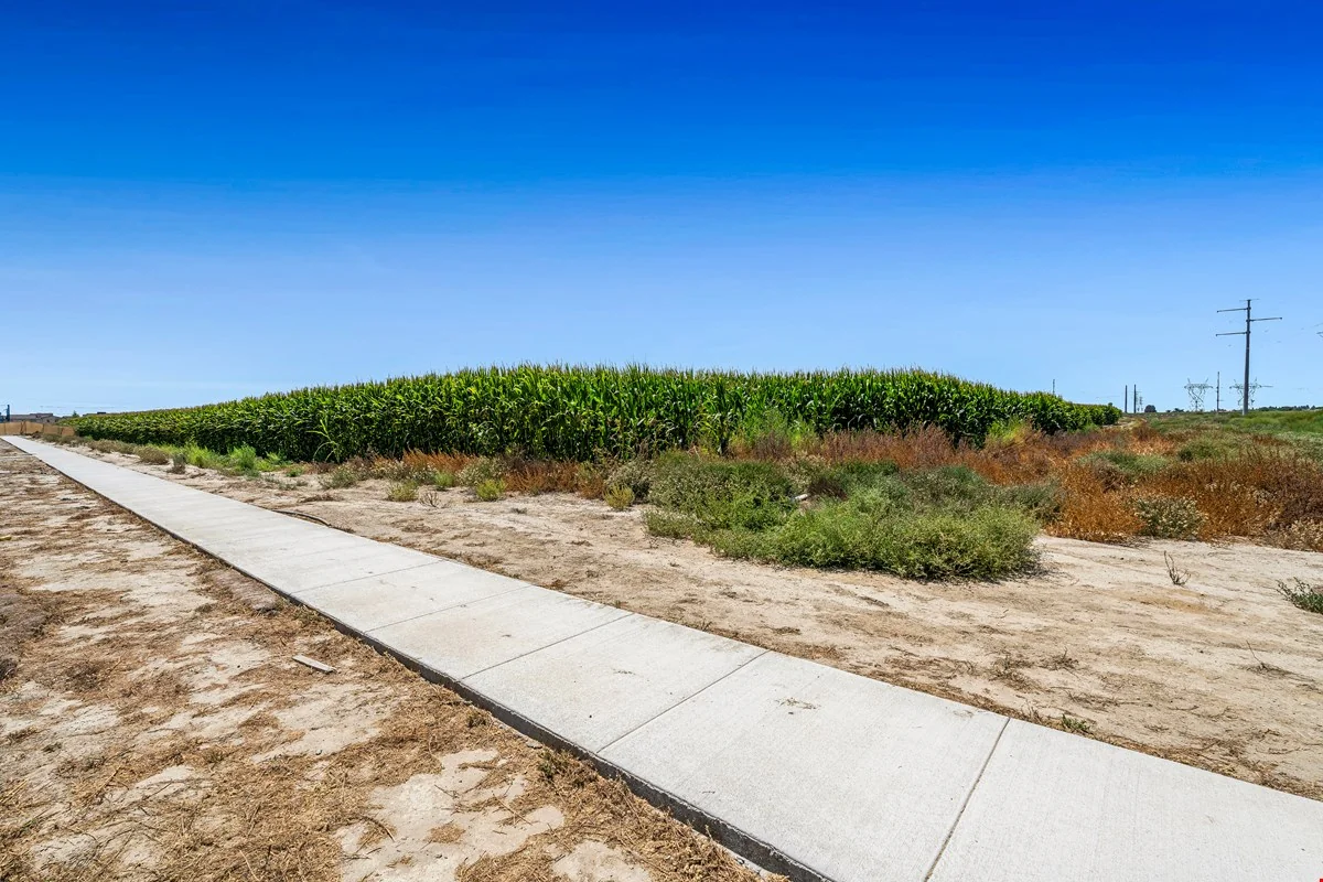 24.18 Acres of Land — Sale in Ontario, CA, photo 5 of 8