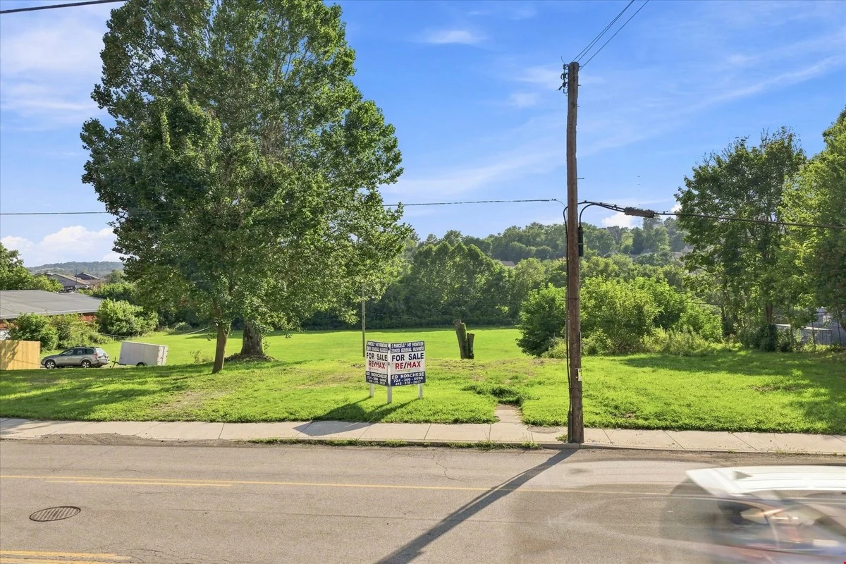 1099-95 Jefferson Ave — Sale in Washington, PA, photo 4 of 8