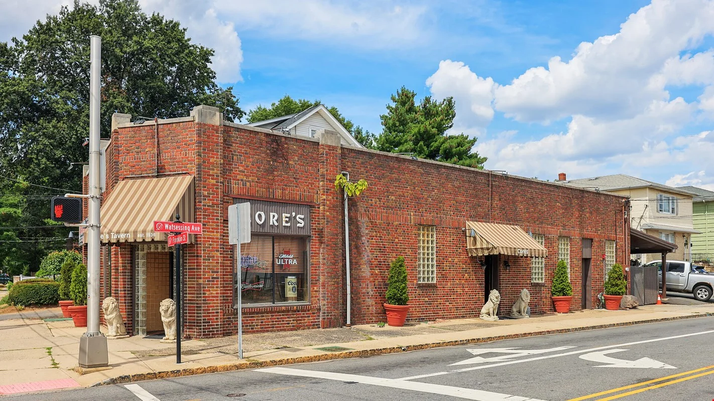 Broad Class C License, Liquor Store, and Bar — Sale in Bloomfield, NJ, photo 5 of 8