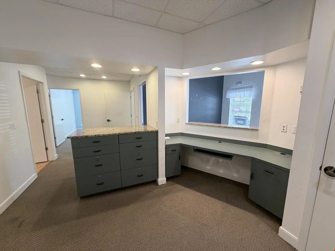 For Lease - Professional Office Space — Lease in Fort Myers, FL, photo 3 of 8