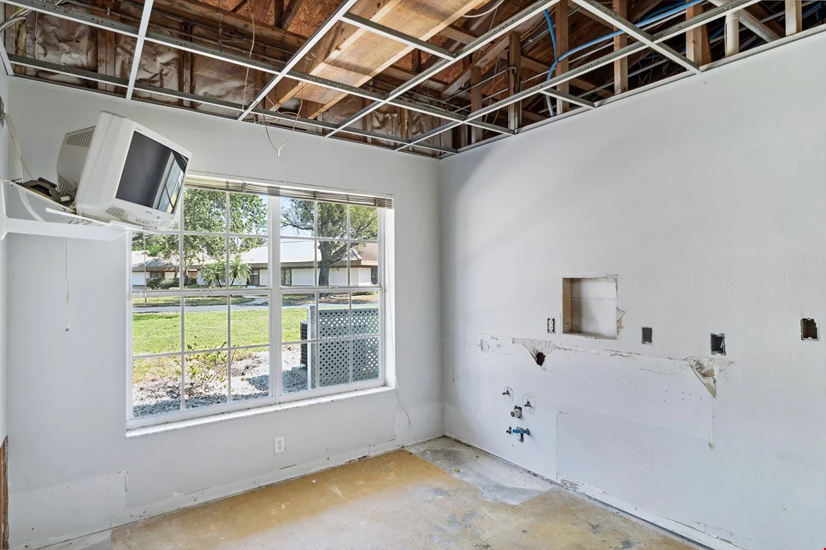 40 Barkley Circle — Lease in Fort Myers, FL, photo 1 of 8