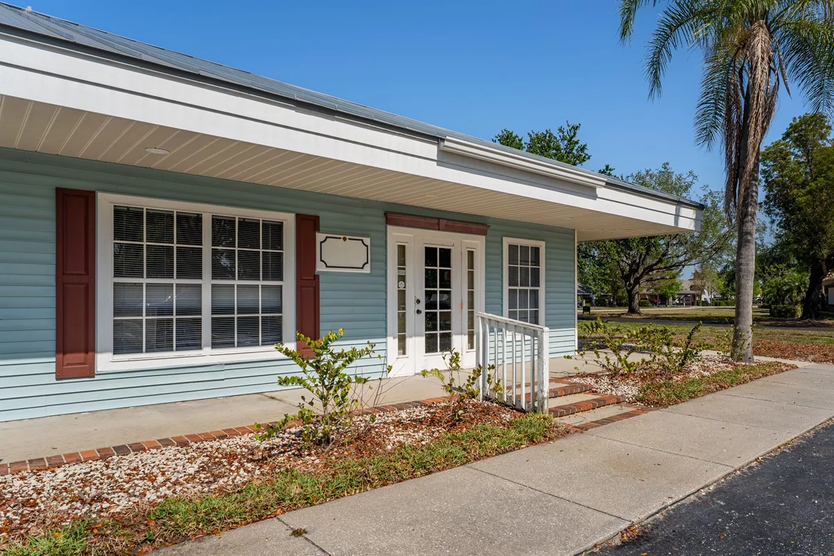 40 Barkley Circle — Lease in Fort Myers, FL, photo 2 of 8