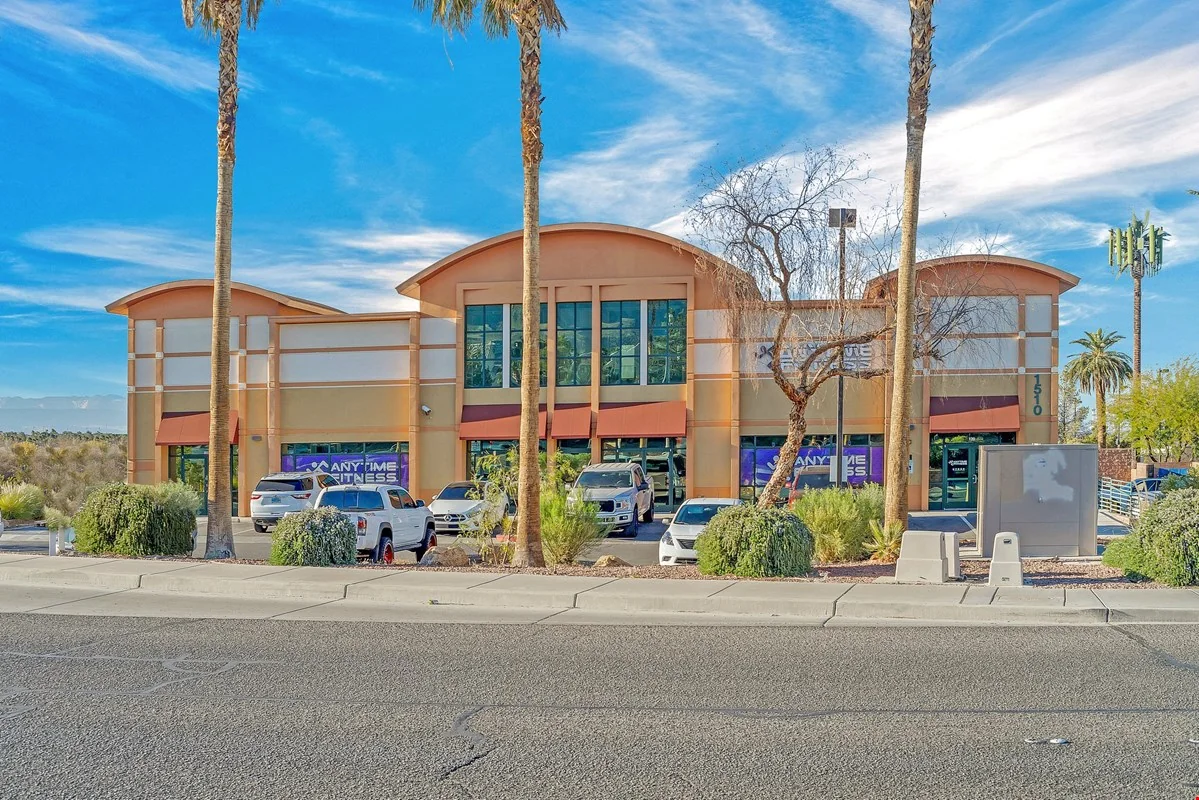 Mixed Use on Horizon ridge — Lease in Henderson, NV, photo 2 of 8