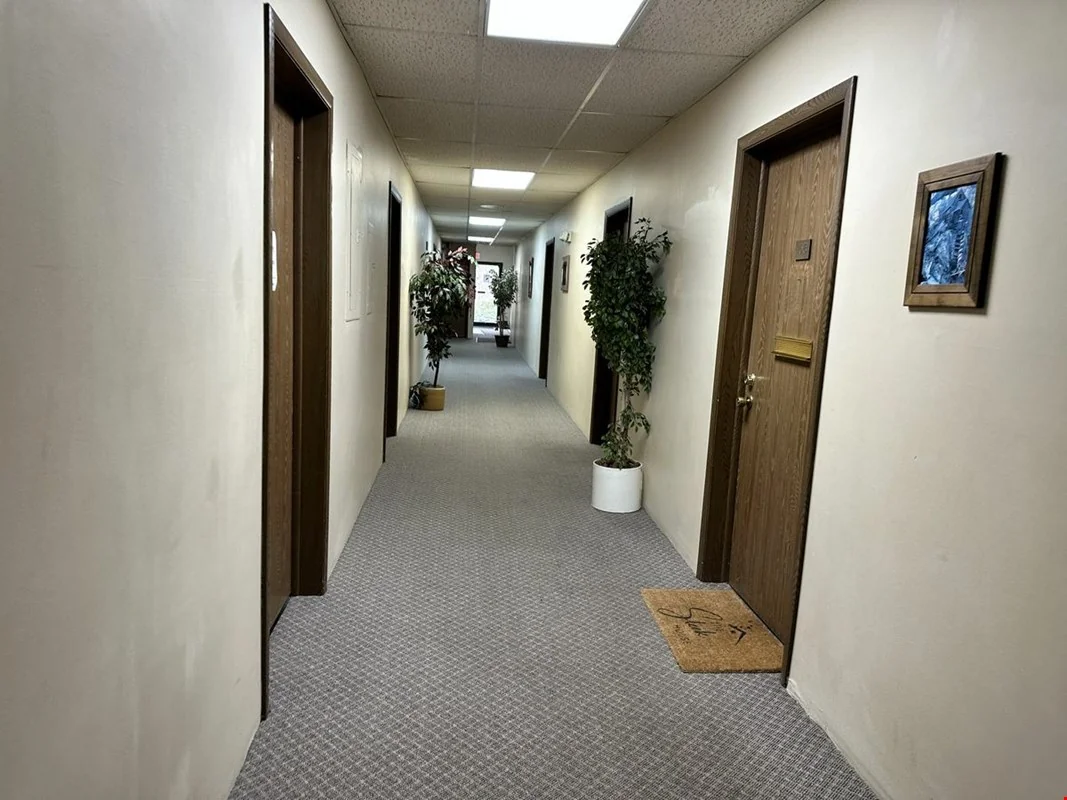 Office Building For Lease West Lansing — Lease in Lansing, MI, photo 3 of 8