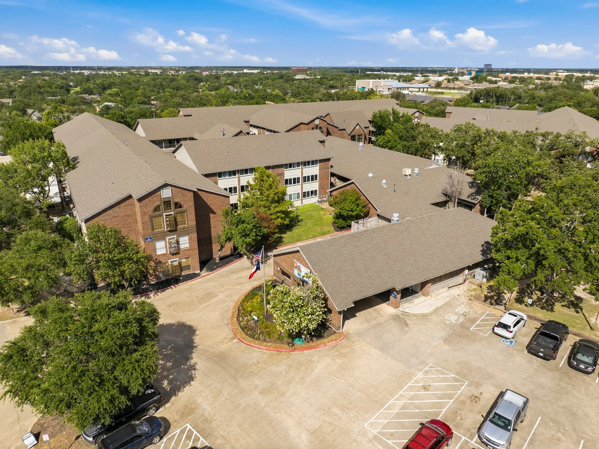 Serenity at Briarcrest — Sale in Bryan, TX, photo 2 of 8