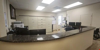 Prime Medical Office Building in Central Corpus Christi — Sale in Corpus Christi, TX, photo 7 of 8
