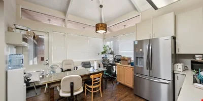 Stabilized Medical Office with Land Upside — Sale in Victoria, TX, photo 8 of 8